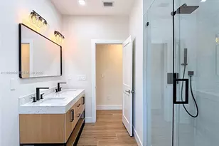 9700 SW 136th St, Miami, FL 33176 - Photo 8