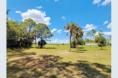 1001 Homestead Avenue, Other City - In The State Of Florida, FL 33440 - Photo 6