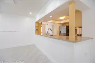 6612 Dahlia Dr, Miramar, FL 33023 - Photo 10