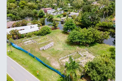 11595 W Biscayne Canal Rd, Miami, FL 33161 - Photo 4