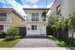 2752 SW 11th St, Miami, FL 33135 - Photo 2