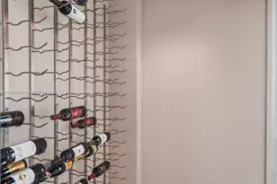 8415 NW 34th Dr, Doral, FL 33122 - Photo 16