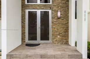 8415 NW 34th Dr, Doral, FL 33122 - Photo 2