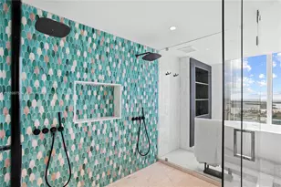 1000 S Pointe Dr, Miami Beach, FL 33139 - Photo 14