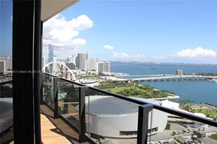 398 NE 5th St, Miami, FL 33132 - Photo 4