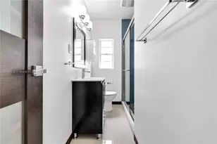 8335 E Crespi Blvd, Miami Beach, FL 33141 - Photo 10