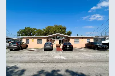 2013 Washington Ave, Opa-Locka, FL 33054 - Photo 1