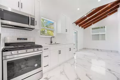2512 SW 14th St #R, Miami, FL 33145 - Photo 1