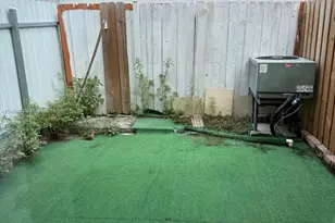 2377 W 66th Pl, Hialeah, FL 33016 - Photo 12