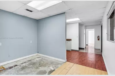 6409 NW 82nd Ave #6423, Medley, FL 33166 - Photo 4