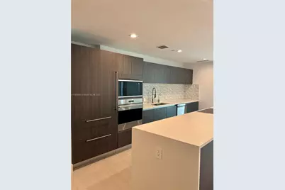 1150 102nd St #303, Bay Harbor Islands, FL 33154 - Photo 4