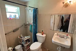 2837 NW 6th Ct, Fort Lauderdale, FL 33311 - Photo 4