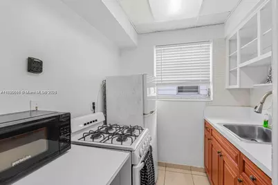 200 76th St #59, Miami Beach, FL 33141 - Photo 10