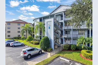 900 SW 125th Way #304R, Pembroke Pines, FL 33027 - Photo 1