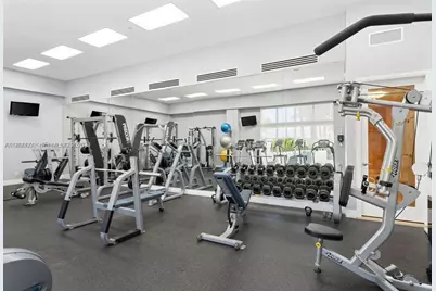 6917 Collins Ave #720, Miami Beach, FL 33141 - Photo 38