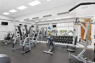 6917 Collins Ave, Miami Beach, FL 33141 - Photo 38