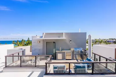 332 Balboa St, Hollywood, FL 33019 - Photo 10