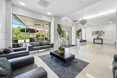 19370 Collins Ave #1121, Sunny Isles Beach, FL 33160 - Photo 4