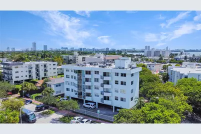 1990 Marseille Dr #501, Miami Beach, FL 33141 - Photo 2