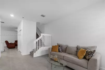 26455 SW 148th Ave, Homestead, FL 33032 - Photo 2