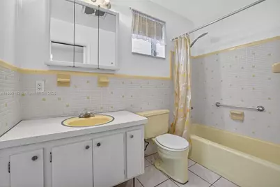 1355 NE 167th St #214, Miami, FL 33162 - Photo 20