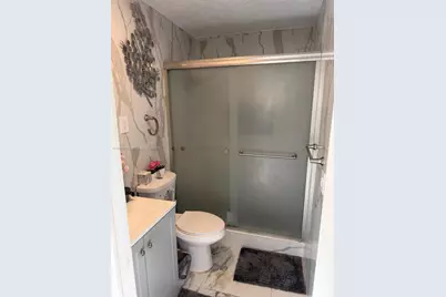 4361 NW 35th Ave, Lauderdale Lakes, FL 33309 - Photo 14