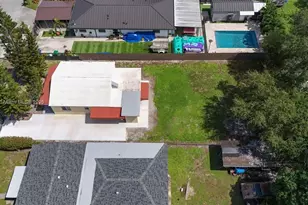 1852 NW 85th St, Miami, FL 33147 - Photo 22