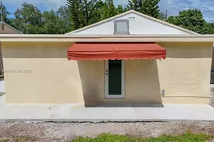 1852 NW 85th St, Miami, FL 33147 - Photo 28