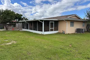 108 SE Soneto Ct, Port Saint Lucie, FL 34983 - Photo 26