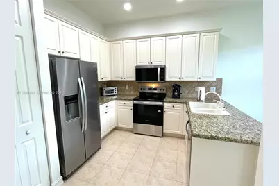 6843 Montrose Way, Boynton Beach, FL 33437 - Photo 14