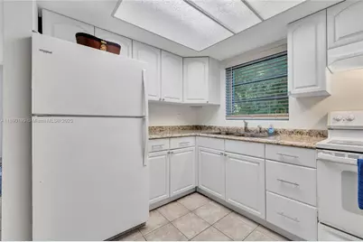1129 Pebble Beach Ln #6, Duck, FL 33050 - Photo 8