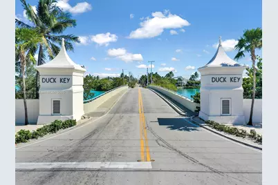 1129 Pebble Beach Ln #6, Duck, FL 33050 - Photo 26