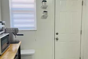 19001 NE 14th Ave, Miami, FL 33179 - Photo 10