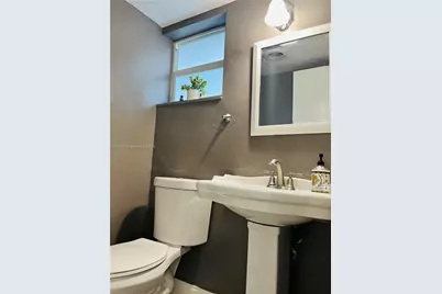 19001 NE 14th Ave #107, Miami, FL 33179 - Photo 12