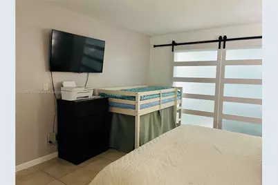 19001 NE 14th Ave #107, Miami, FL 33179 - Photo 4