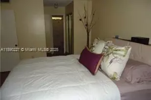 7845 Camino Real, Miami, FL 33143 - Photo 6