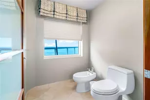 2110 N Ocean Blvd, Fort Lauderdale, FL 33305 - Photo 24