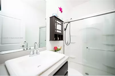 18221 NW 29th  Ct, Miami Gardens, FL 33056 - Photo 22