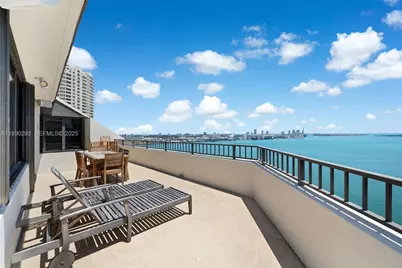 520 Brickell Key Dr #UPH-03, Miami, FL 33131 - Photo 10