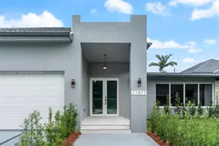 11811 SW 82nd Rd, Miami, FL 33156 - Photo 6