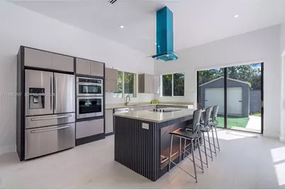 11811 SW 82 Rd, Miami, FL 33156 - Photo 8