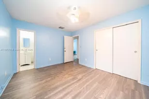 1220 NW 190th St, Miami Gardens, FL 33169 - Photo 12