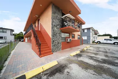 40 W 4th St #2, Hialeah, FL 33010 - Photo 2