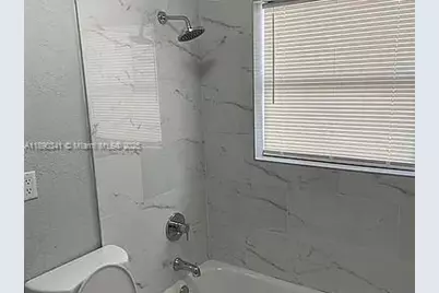 931 NE 23rd St, Pompano Beach, FL 33064 - Photo 8
