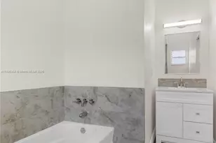20003 NE 6th Ct Cir, Miami, FL 33179 - Photo 18