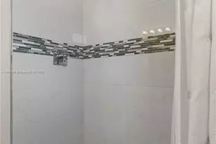 20003 NE 6th Ct Cir, Miami, FL 33179 - Photo 16