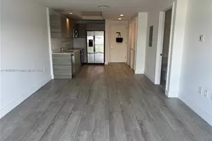 121 NE 34th St, Miami, FL 33137 - Photo 8
