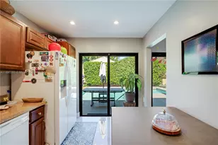 1017 NE 202nd Ln, Miami, FL 33179 - Photo 10