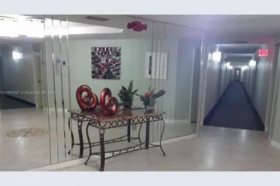 1300 St Charles Pl #319, Pembroke Pines, FL 33026 - Photo 6