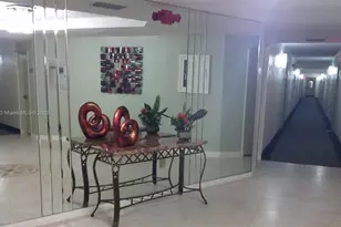 1300 St Charles Pl, Pembroke Pines, FL 33026 - Photo 6